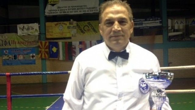 2016/01/kat-euml-r-medalje-kosovare-n-euml-ldquo-gongu-i-art-euml-rdquo_hd.jpg