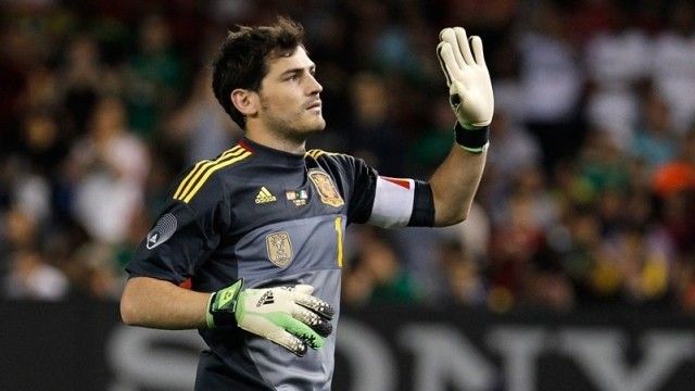 2016/01/casillas-xavi-n-euml-se-ke-problem-fol-direkt-me-mua_hd.jpg