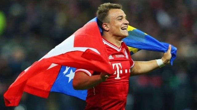 2016/01/shaqiri-arrin-marr-euml-veshje-me-liverpoolin_hd.jpg