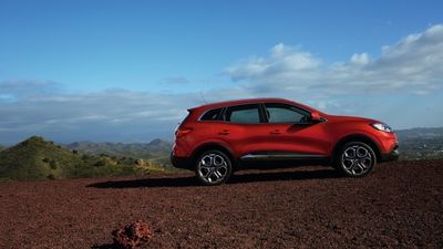 2016/01/Renault_65504_global_en-e1424097310208.jpg