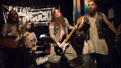 2016/01/metal-fk.jpg