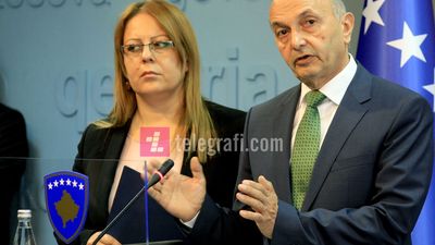 2016/01/Konference-Isa-Mustafa-Hikmete-Bajrami-foto-ridvan-slivova-1.jpg