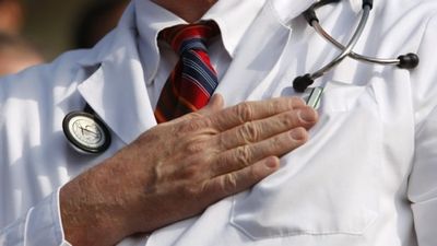 2016/01/Mjeket_shqiptare_959449179.jpg