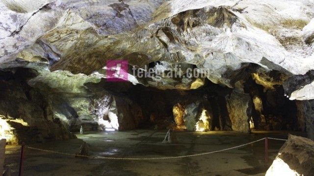 2016/01/e-bukur-dhe-mistike-shpella-e-gadimes-nj-euml-nga-pasurit-euml-m-euml-t-euml-ve-ccedil-anta-t-euml-kosov-euml-s-foto_hd.jpg