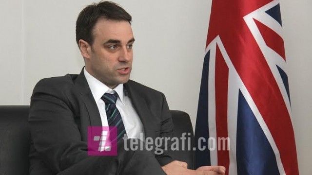 2016/03/ambasadori-i-ri-britanik-dh-euml-nd-euml-r-i-kosov-euml-s_hd-2.jpg