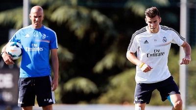 2016/04/zidane-bale.jpg