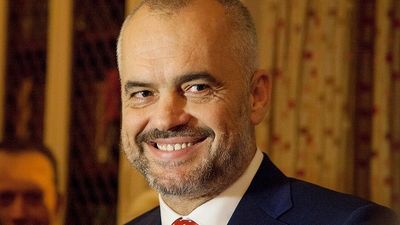 2016/04/Edi_Rama_vet.jpg