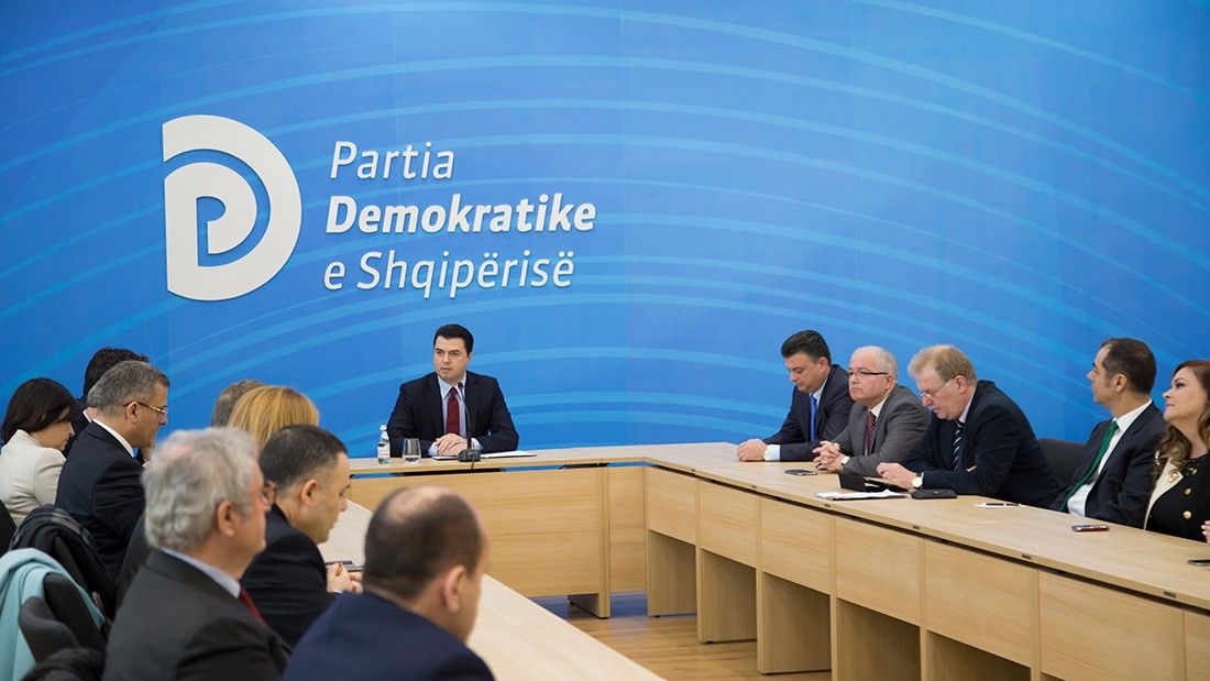 2016/05/Lulzim_Basha.jpg