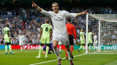 2016/05/bale-2.jpg