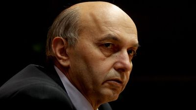 2016/05/isa-mustafa1-1.jpg