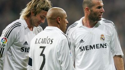 2016/05/David-Beckham-Zinedine-Zidane-Roberto-Carlos-_2945440.jpg