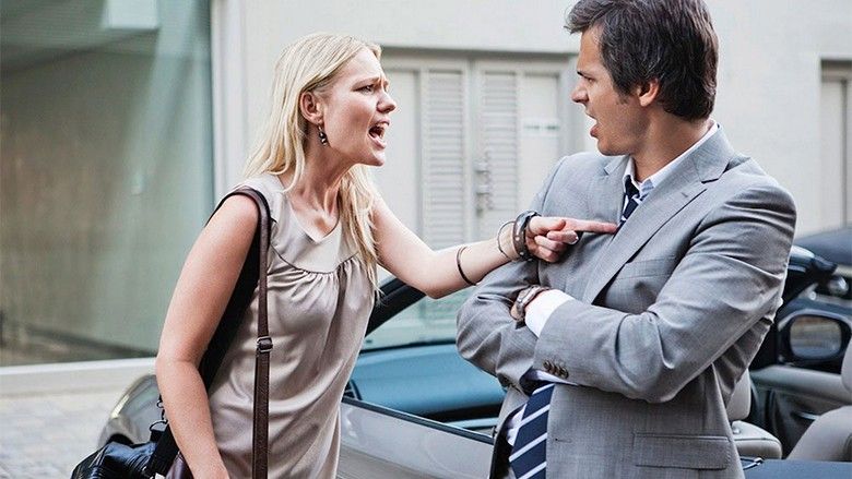 2016/05/Couple-arguing-1.jpg