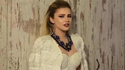 2016/06/LauraKrliu.jpg