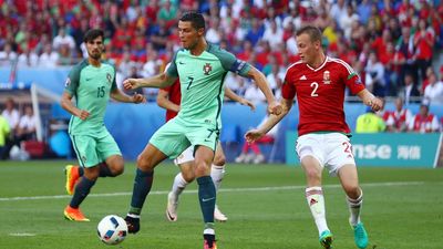 2016/06/CristianoRonaldoHungaryvPortugalGroup637DpoLtNO-x.jpg