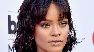 2016/06/Rihanna-4.jpg