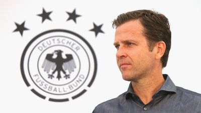 2016/06/OliverBierhoff.jpg