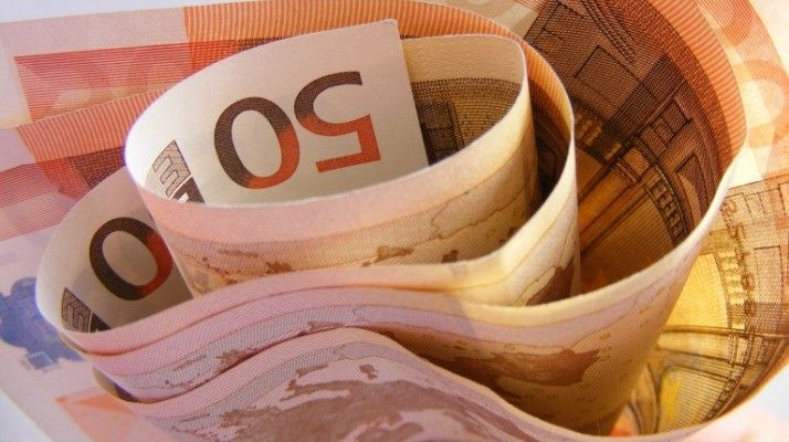 2016/07/business_finance_money_euro_0.jpg
