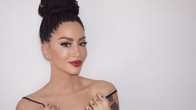 2016/07/DafinaZeqiri.jpg