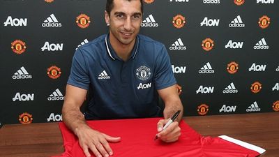 2016/07/3601951000000578-3678897-Henrikh_Mkhitaryan_became_Jose_Mourinho_s_third_summer_signing_a-a-108_1467896228420.jpg