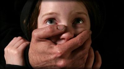 2016/08/pedofilia-550x310.jpg