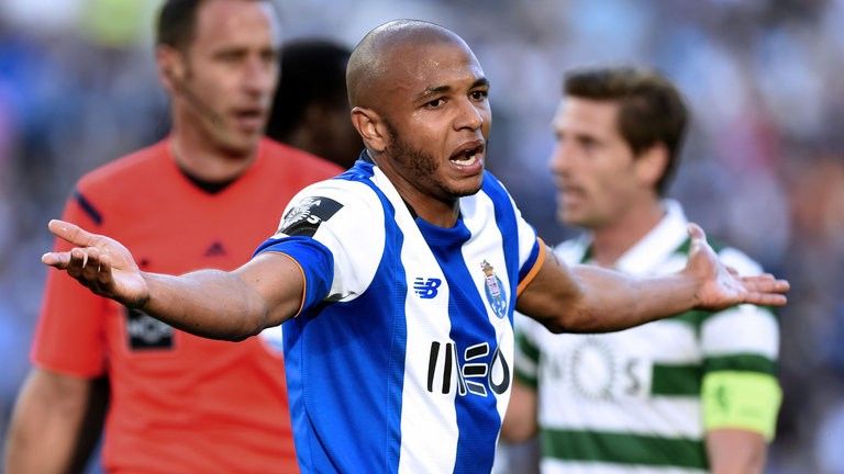 2016/08/yacine-brahimi-porto_3769672.jpg