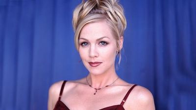 2016/08/JennieGarth.jpg