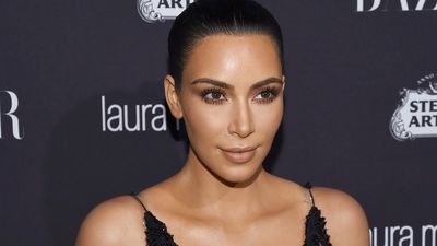 2016/09/KimKardashian-10.jpg