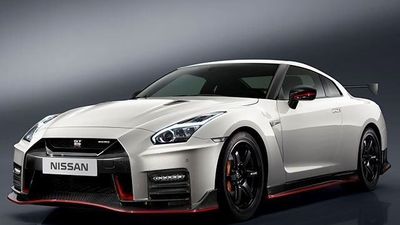 2016/09/Nissan-GT-R-eshte-per-25-mije-euro-me-i-shtrenjte-se-modeli-i-vitit-te-kaluar-foto.jpg