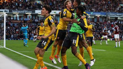 2016/10/BurnleyvArsenalPremierLeagueoNre8O2MGrix.jpg