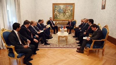 2016/10/meta-thaci.jpg