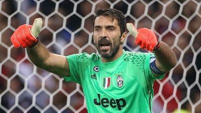 2016/10/buffon-2-2.jpg