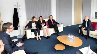 2016/10/dialogu.jpg