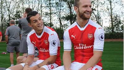 2016/11/xhaka-mustafi-e1478170340864.jpg
