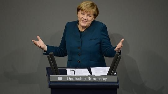 2016/11/angela-1.jpg