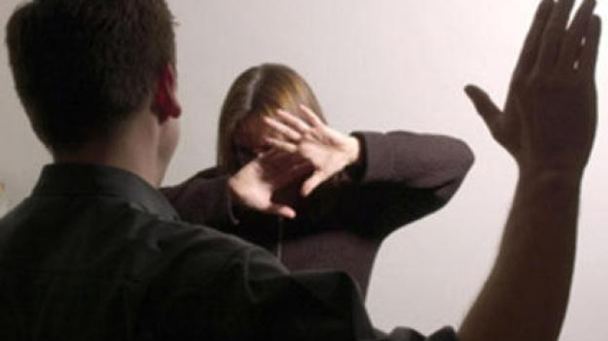 Gjatë 24 orëve të fundit janë regjistruar pesë raste të dhunës në familje në disa qytete në Maqedoni