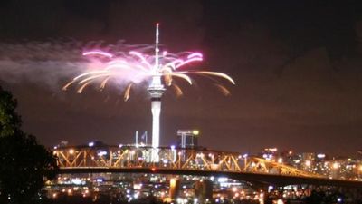 2016/12/new-zealand-nye.jpg