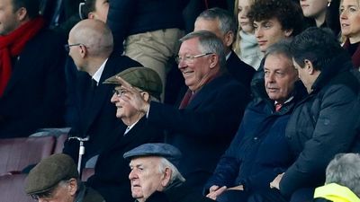 2017/01/Sir-Alex-Ferguson-in-the-stands-before-the-game.jpg