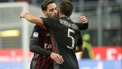 2017/01/de-sciglio-bonaventura.jpg