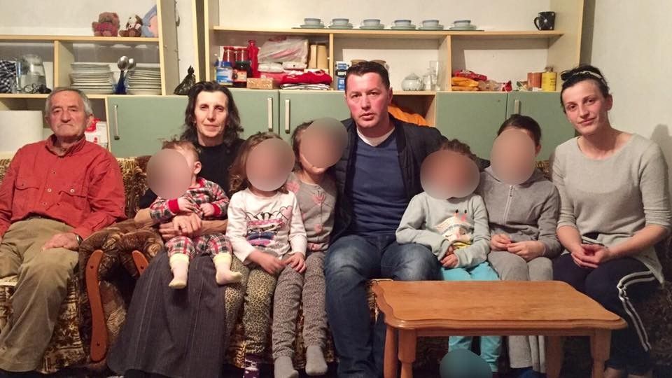 2017/03/familja-jashari.jpg