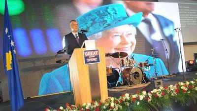 2017/04/thaci-mbreteresha-elizabeth.jpg
