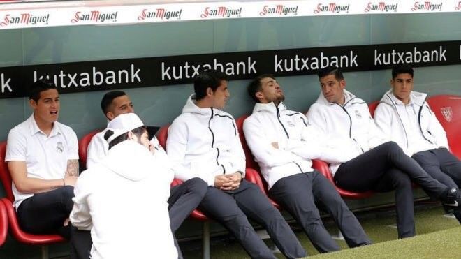 2017/05/stoli.jpg