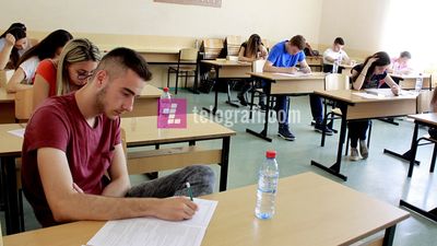 2017/06/Testi-Provimi-i-matures-2017-foto-Ridvan-Slivova-6.jpg