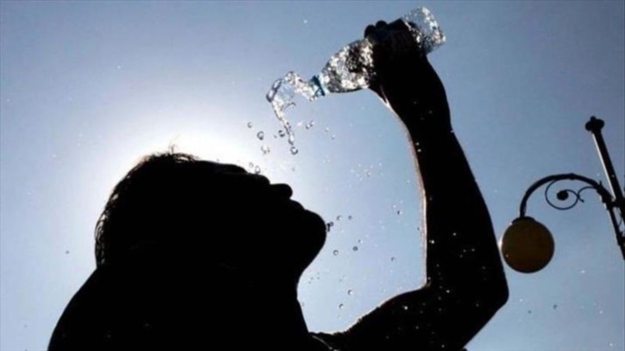 Java e ardhshme nis me temperatura më të larta, mjekët apelojnë për kujdes Java e ardhshme nis me temperatura më të larta, mjekët apelojnë për kujdes