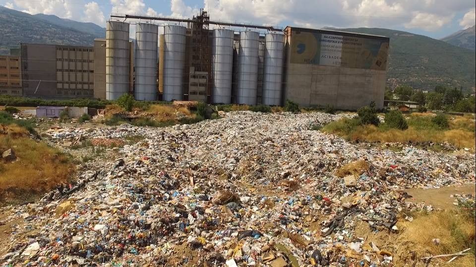 2017/08/Deponia-e-Tetovës-2.jpg
