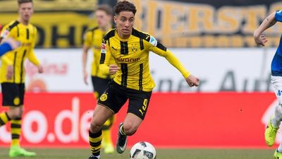 2017/08/emre-mor-1.jpg
