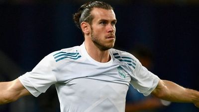 2017/08/bale-610x400.jpg