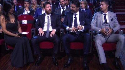 2017/08/Messi-Ronaldo-1.jpg