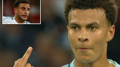 2017/09/dele-alli-finger-kyle-walker-twitter-response-video-642608-e1504620203345.jpg