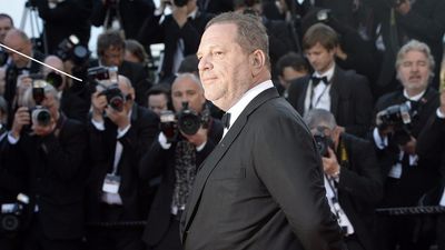 2017/10/Scandale-sexuel-l-Academie-des-Oscars-exclut-Harvey-Weinstein.jpg