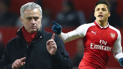 2018/01/MAIN-Jose-Mourinho-Alexis-Sanchez.jpg